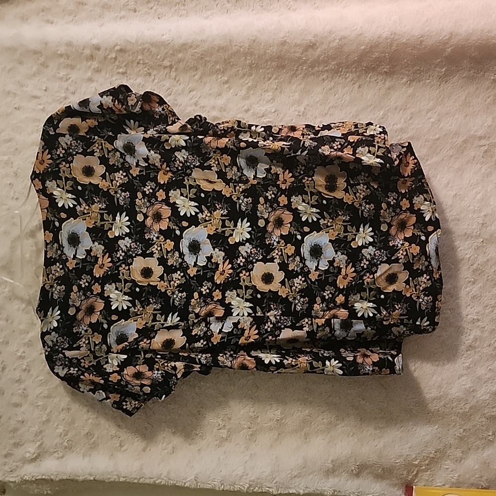 Blouse - Picture 2 of 5